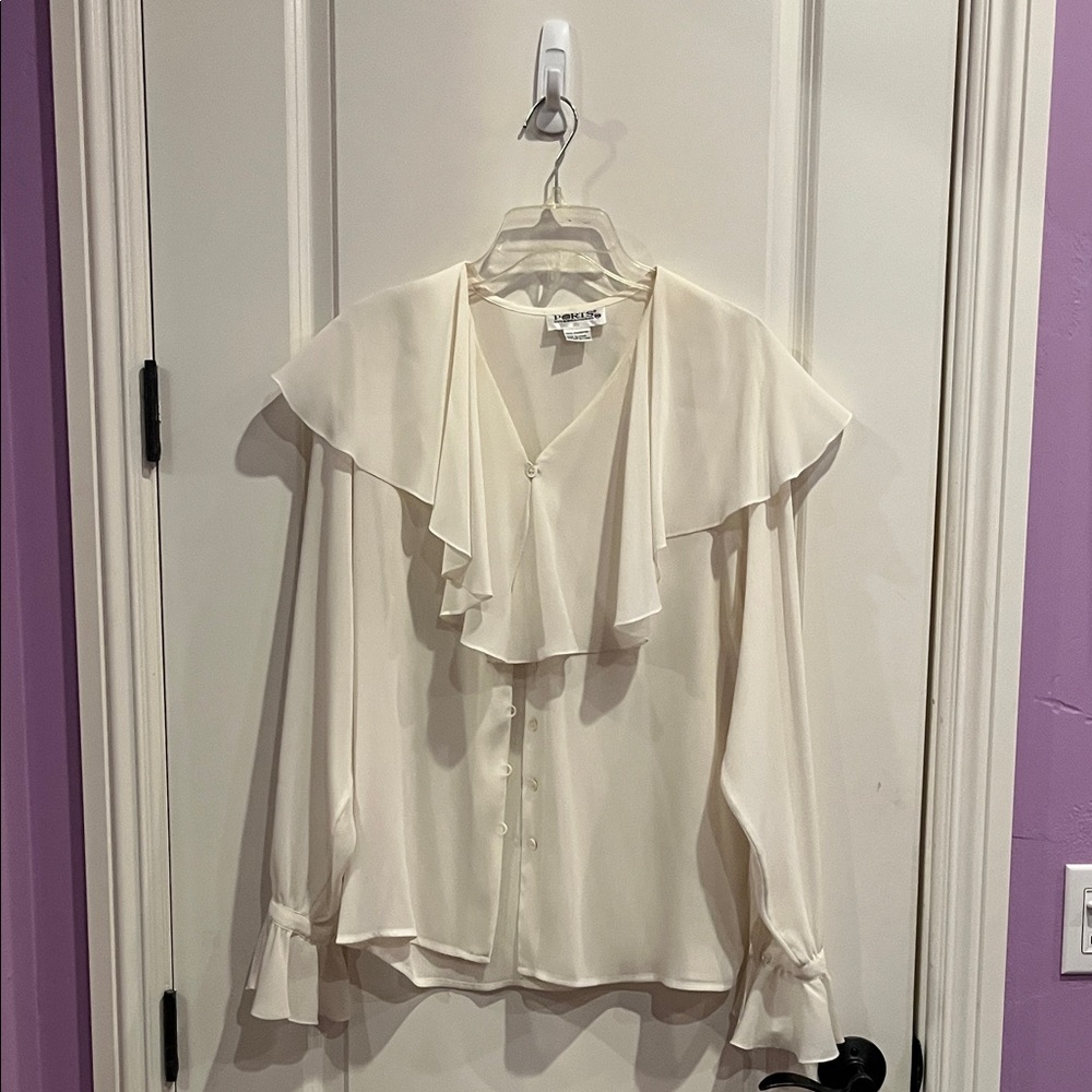 Vintage Ports International Cream Ruffle Blouse Size 10